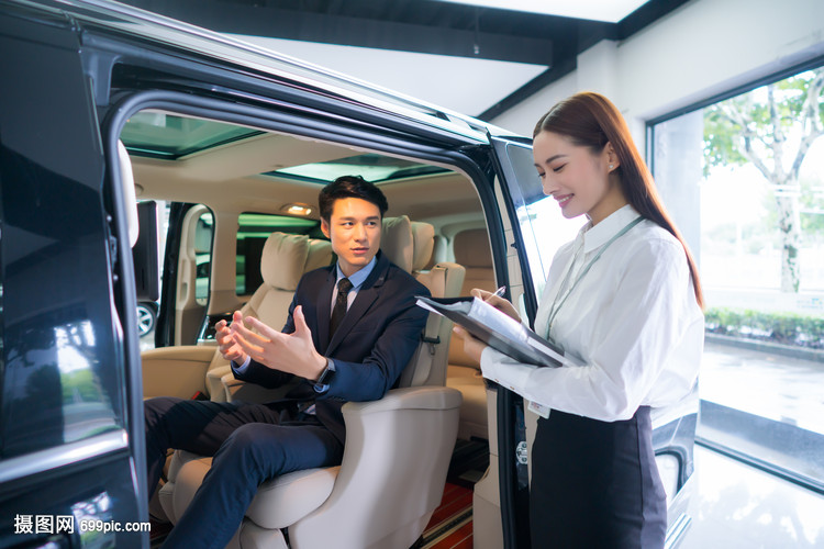 商務汽車銷售服務與專業(yè)會展服務的融合策略